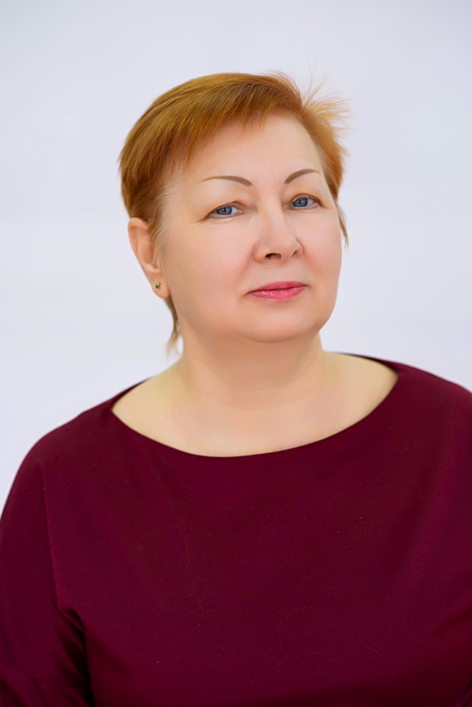 Исакова Елена Петровна.
